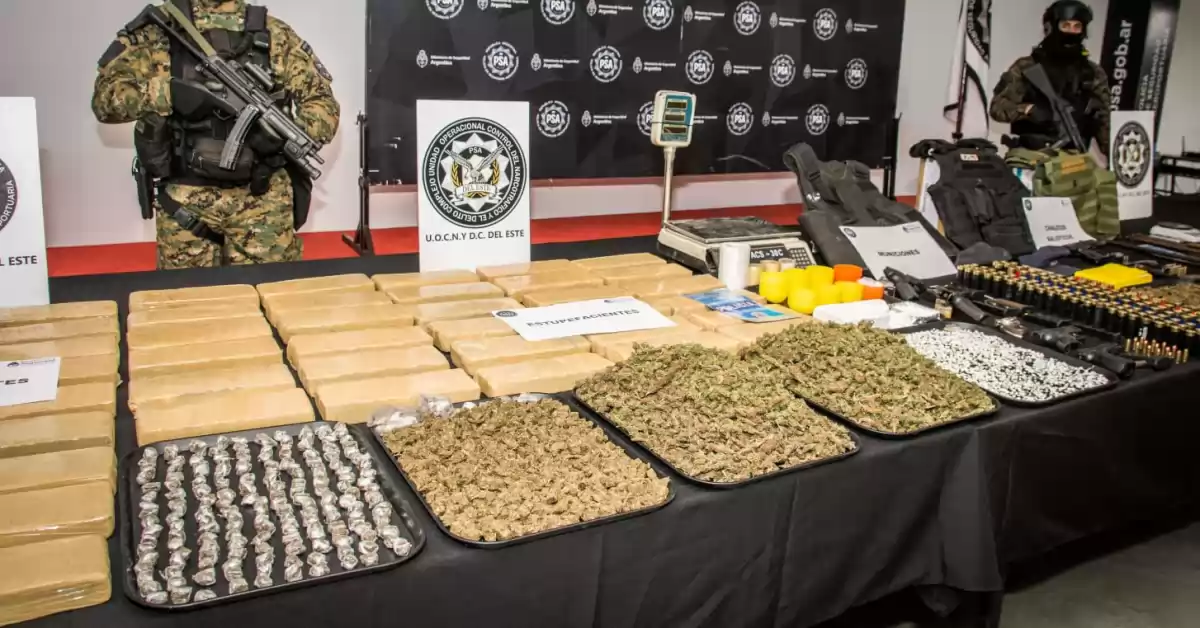 Desbarataron una organización criminal, detuvieron a siete personas e incautaron armas y drogas