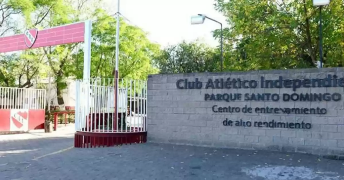 Una denuncia de abuso sexual en Independiente involucra a un hombre cercano al plantel de Primera