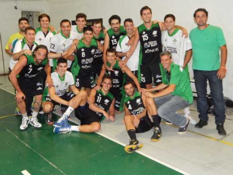Básquet: PSM derrotó a Colón de Santa Fe y está a un paso de los playoffs