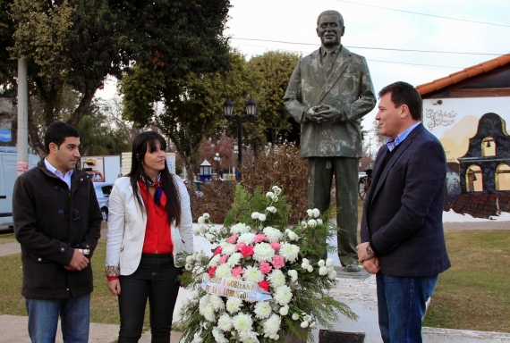 Raimundo homenajeó a Leandro Alem y Juan Domingo Perón