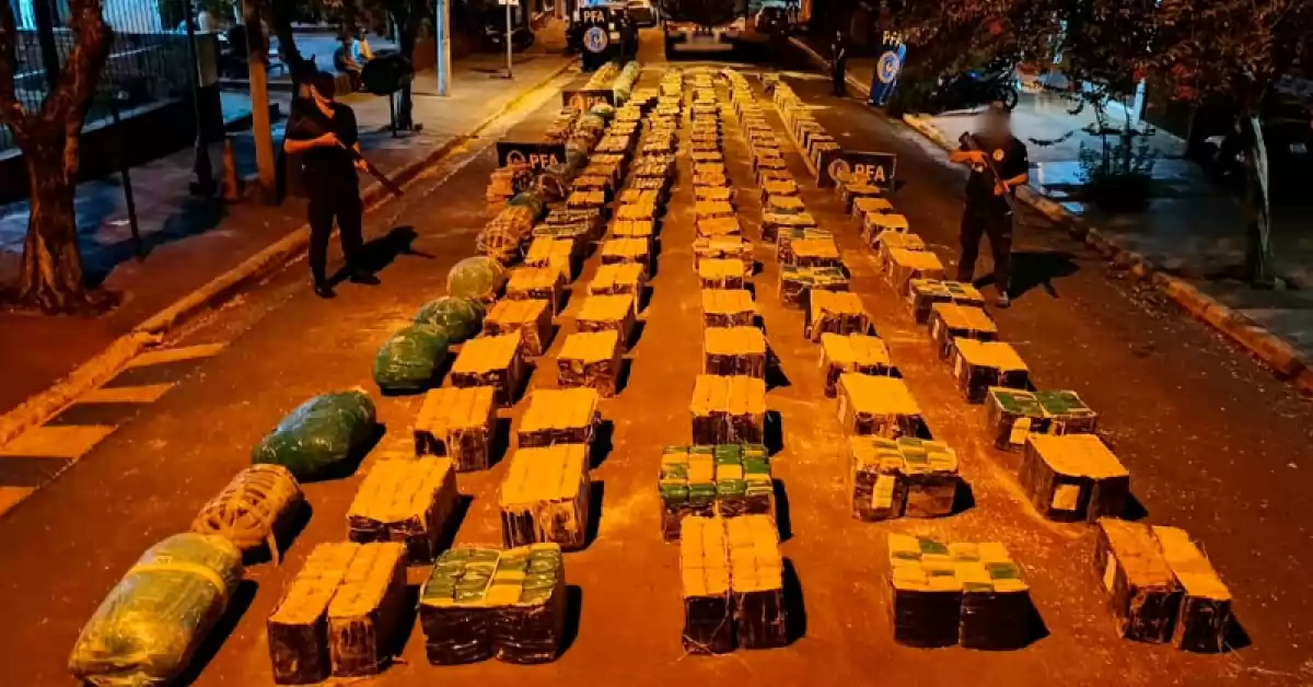 Gendarmería secuestró un cargamento récord de seis toneladas de droga en Misiones
