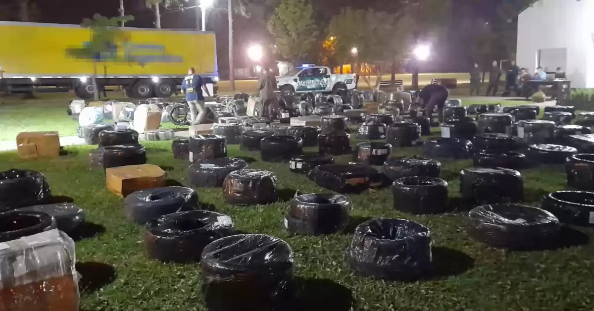 Secuestraron más de 300 neumáticos en dos operativos