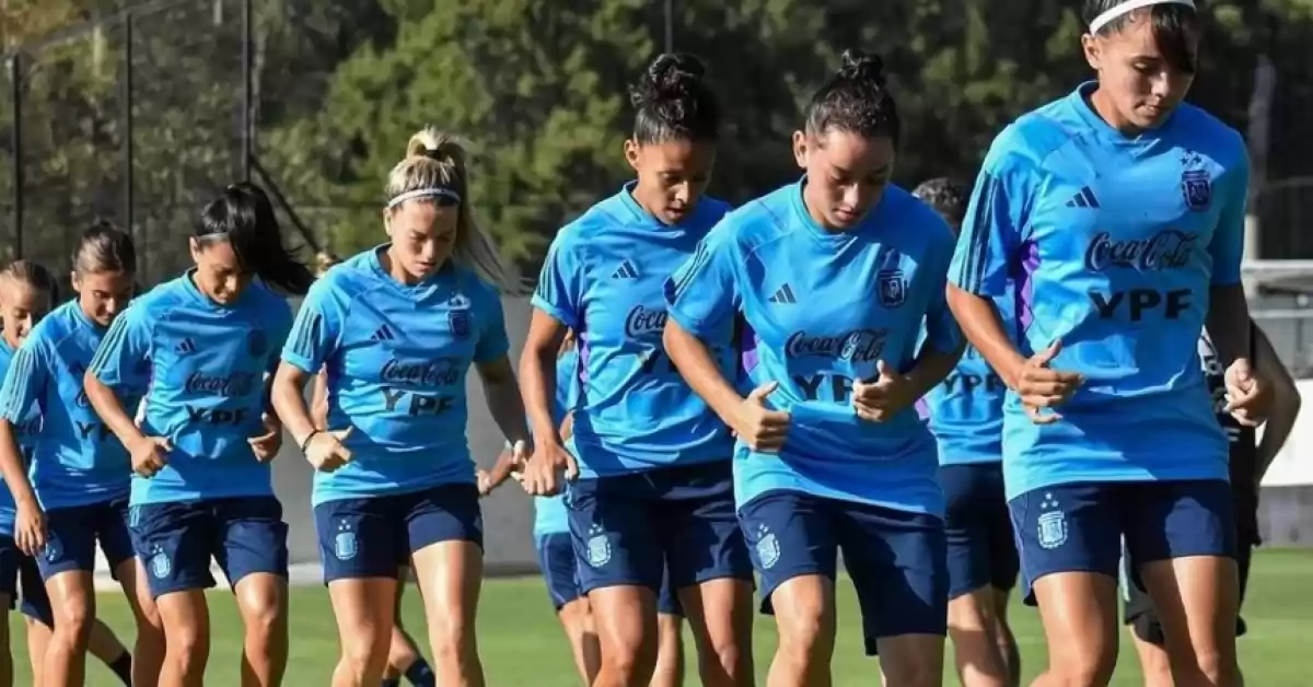 Tres jugadoras de la Selección Argentina renunciaron por no tener almuerzo y no cobrar viáticos en fecha FIFA