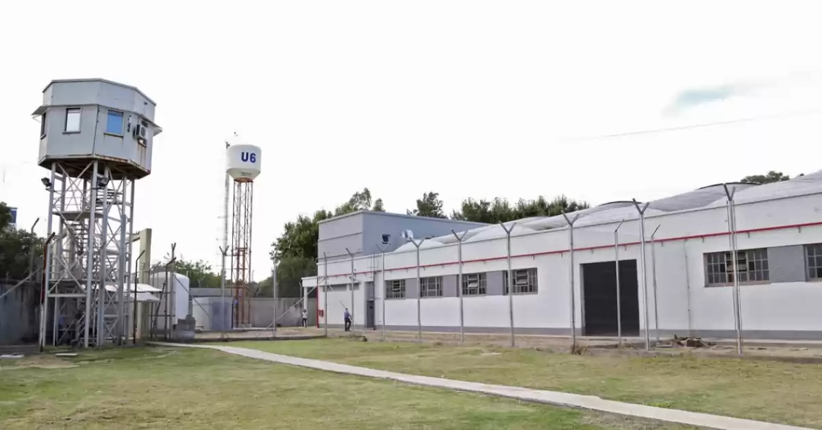 Secuestraron en la cárcel un celular desde el que habrían amenazado a escuelas, bancos y medios