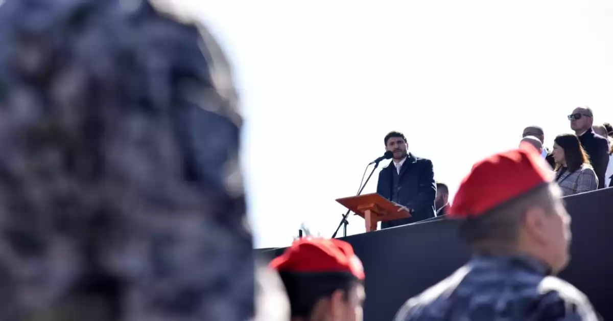Pullaro: “Queremos una policía firme y de mano dura en el marco de la ley”