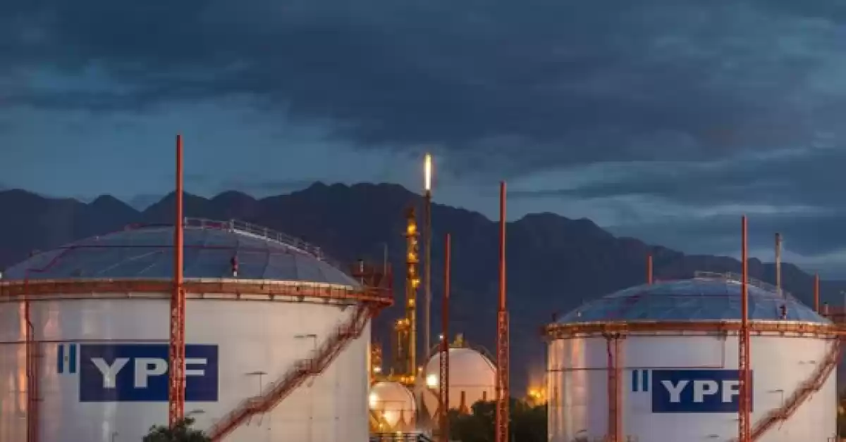 YPF se va retirando de Santa Cruz y dejará la explotación de sus yacimientos al gobierno provincial