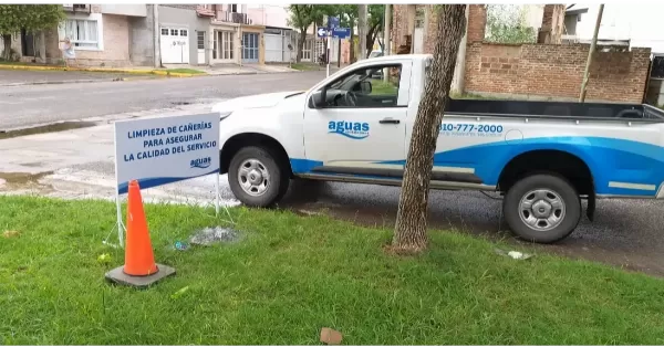 Aguas santafesinas continuará este martes con el purgado de cañerías en San Lorenzo 