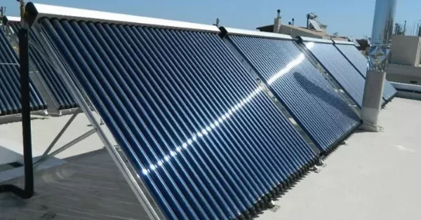 Brindarán una capacitación gratuita en instalación de sistemas solares térmicos en Capitán Bermúdez