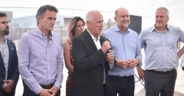 Con más dudas que certezas, De Grandis anunció que entregará el cobro de la tasa vial a una empresa