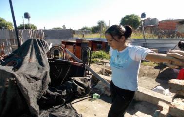 Reciben donaciones para familia damnificada por incendio de vivienda