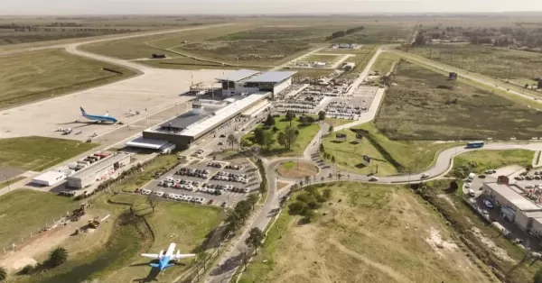 La Provincia toma la posta y realizará la obra de la pista del Aeropuerto de Rosario