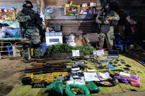 Megaoperativo: prefectura desbarató una banda que vendía droga en Coronda y zona de islas