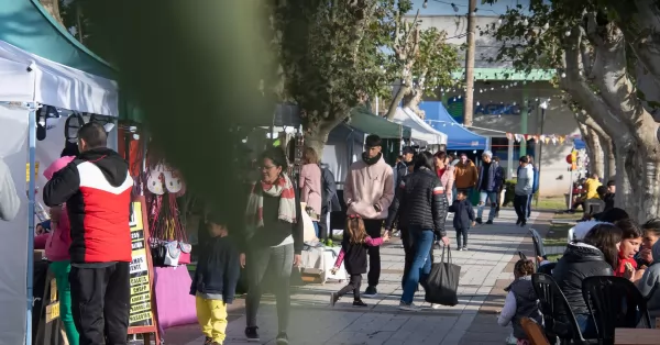 Este fin de semana vuelve a Timbúes la “Feria Caribeña y del Mundo” 