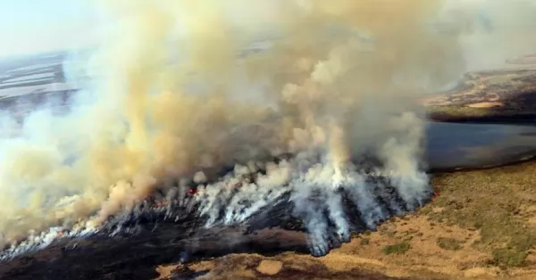 Nación informó que Entre Ríos tardó tres días en sobrevolar los incendios en el Delta tras el alerta