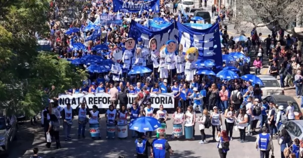 Docentes de Amsafe se movilizan este jueves frente a la Legislatura 