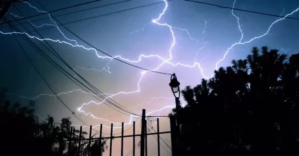 Alertan por posibles tormentas en el Cordón Industrial