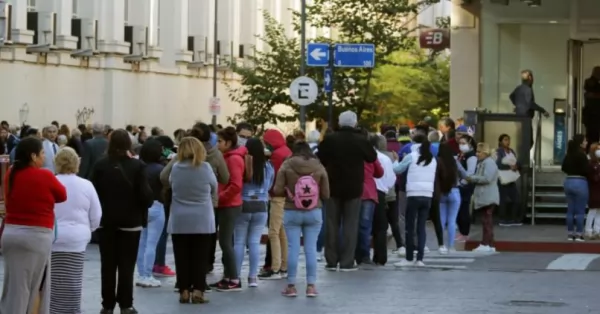 Lanzan un programa para transformar planes sociales en trabajo 