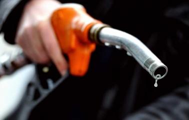 Rige desde este domingo el aumento del 10por ciento en los combustibles en todo el país