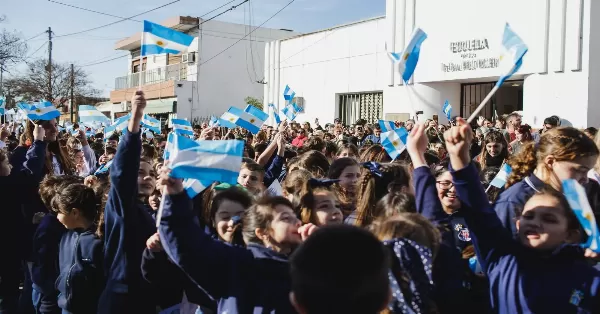 Los héroes de Malvinas tomaron la Promesa de Lealtad a la Bandera en toda la provincia 