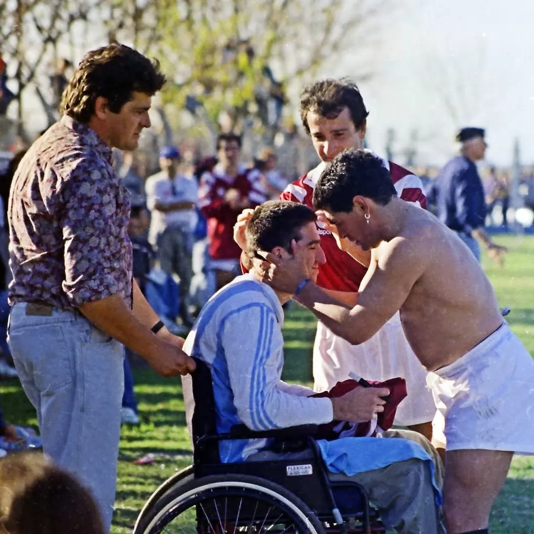 6-5-1995-La-foto-de-HernanLa-madrugada-del-4-de-junio-de-1994-cuando-era-arquero-de-mi-querido-Union-Futbol-Club-de-Totoras-@ufc.totoras-@futbolufc-tuve-un-accidente-donde-perdi-la-capacidad-de-caminar.Recien.webp