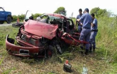 Córdoba: Cuatro miembros de una familia mueren en un choque 