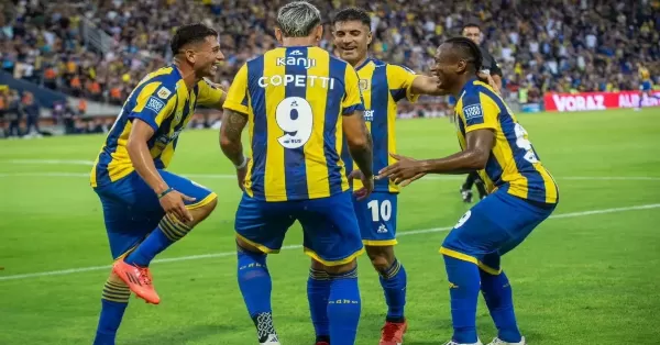 Central apuesta a Di María y prueba variantes tácticas en Tucumán