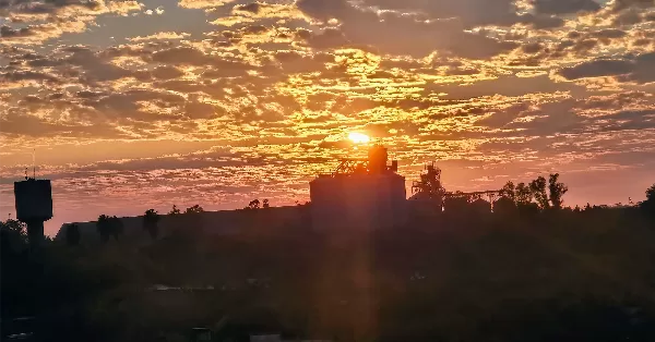 Mitad de semana con frío, cielo despejado y humedad alta