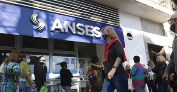 Anses paga hoy jubilaciones y pensiones de hasta $105.712,90 y con DNI terminado en 0