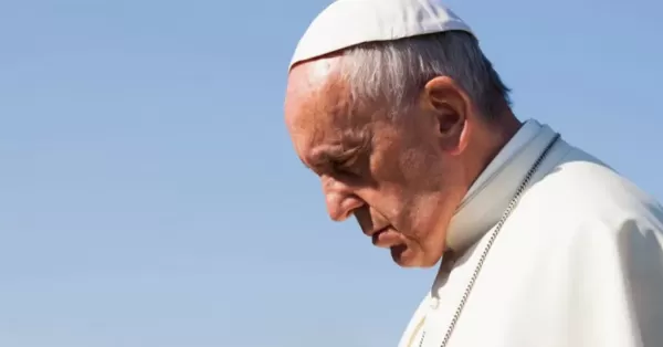 La salud del Papa Francisco: leve mejoría y expectativa por su recuperación