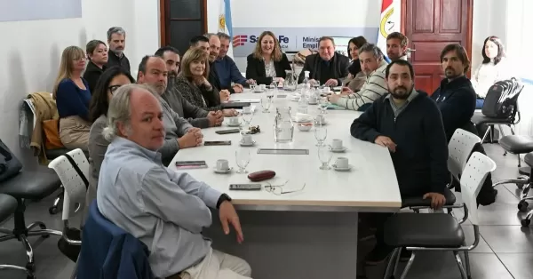 Paritaria Santa Fe: la Provincia también ofreció una suba salarial del 7 por ciento semestral a trabajadores de la salud