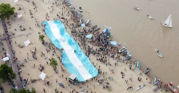 De Formosa a Rosario: este viernes pasa por San Lorenzo la travesía de remeros en defensa del Paraná