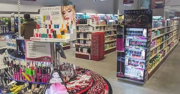 Las ventas minoristas pymes bajaron 7,3 por ciento en abril: fuerte caída en perfumerías