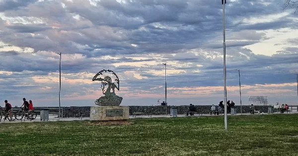 Lunes nublado con probables tormentas y humedad al 100 por ciento 