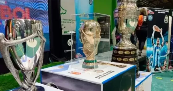 La Copa del Mundo, la de América y la Finalissima se exhibirán en Timbúes 