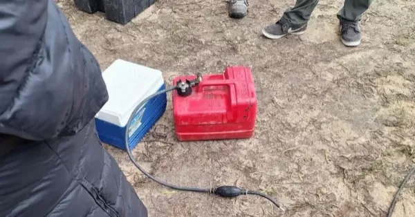 Hallaron la embarcación en la zona de búsqueda de los tres pescadores desaparecidos