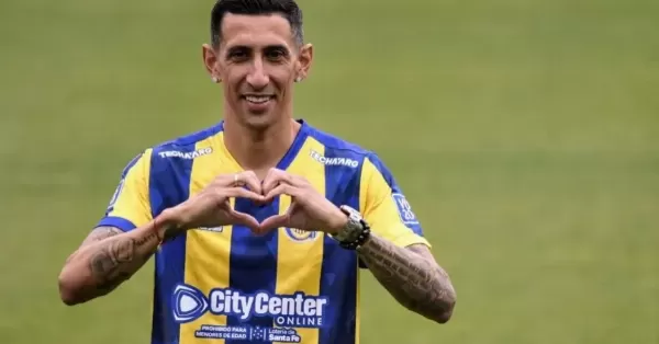 Fideo volvió a casa: Ángel Di María fue presentado como nuevo jugador de Rosario Central