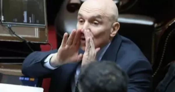 La Universidad Católica Argentina repudió los insultos del diputado Espert hacia la hija de Cristina en un panel