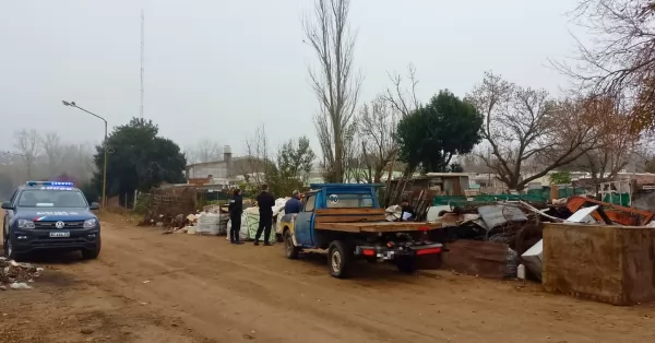 Secuestraron en Cañada de Gómez un rastrojero vinculado a un robo en San Lorenzo