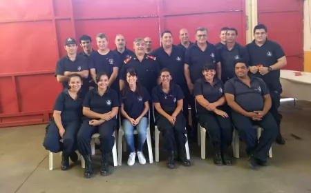 Bomberos Voluntarios de Capitán Bermúdez celebran 28 años al servicio de la comunidad