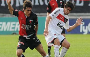 Newell’s visita a Colón con la urgencia de ganar.