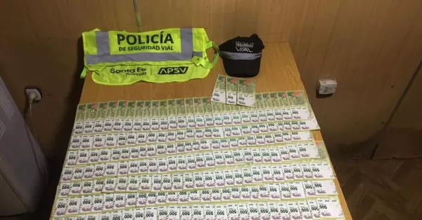 Dos detenidos con dinero falso y datos del auto adulterados en el peaje de General Lagos