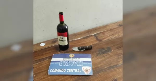 Tres hombres fueron detenidos por robar botellas de vino de un comercio en San Lorenzo 