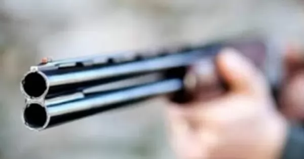 Beltrán: un hombre intentó pegarle un escopetazo a un joven y fue detenido