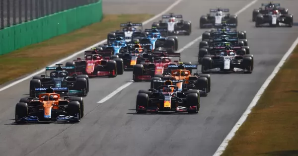 Polémica en la Fórmula 1 por el “protocolo de vestimenta” que exigen los organizadores del Gran Premio de Arabia Saudita