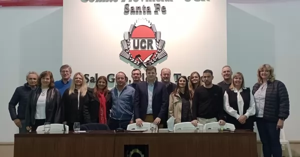 Mandatario del departamento San Lorenzo fue reelecto al frente del Foro de intendentes y presidentes de la UCR