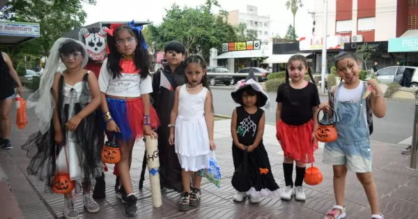 ¿Dulce o Truco? Cientos de niños y niñas se disfrazaron para vivir un Halloween que ya es costumbre en San Lorenzo