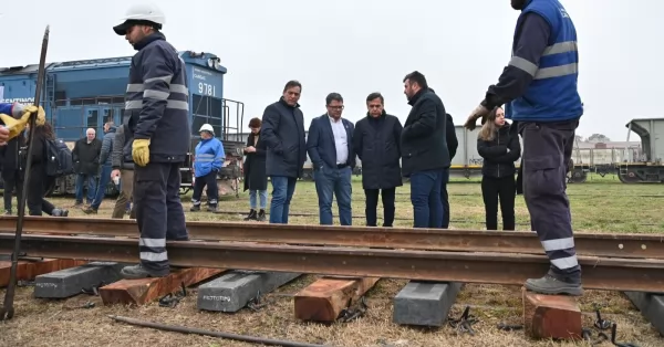 Instalaron 80 durmientes de plásticos reciclado sobre vías de Trenes Argentinos Cargas en Rosario