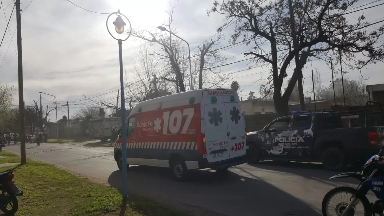 Explotó una garrafa, se prendió fuego una vivienda y trasladaron a los heridos en helicóptero 