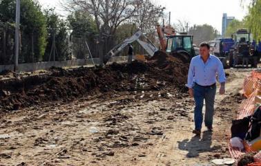 El intendente Raimundo recorrió la obra del circuito norte de tránsito pesado 