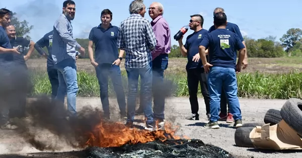 Aceiteros marchan y exigen a CGT un paro general